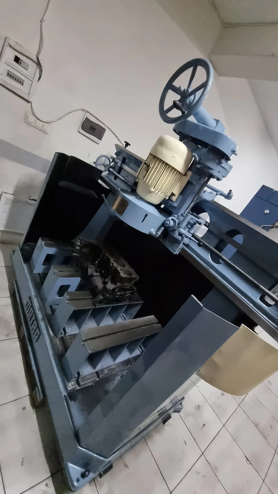 Matra Brand face cleaning machine